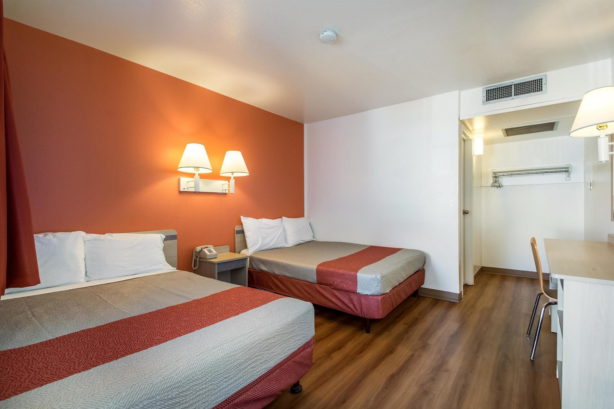 Motel 6 Wendover Εξωτερικό φωτογραφία