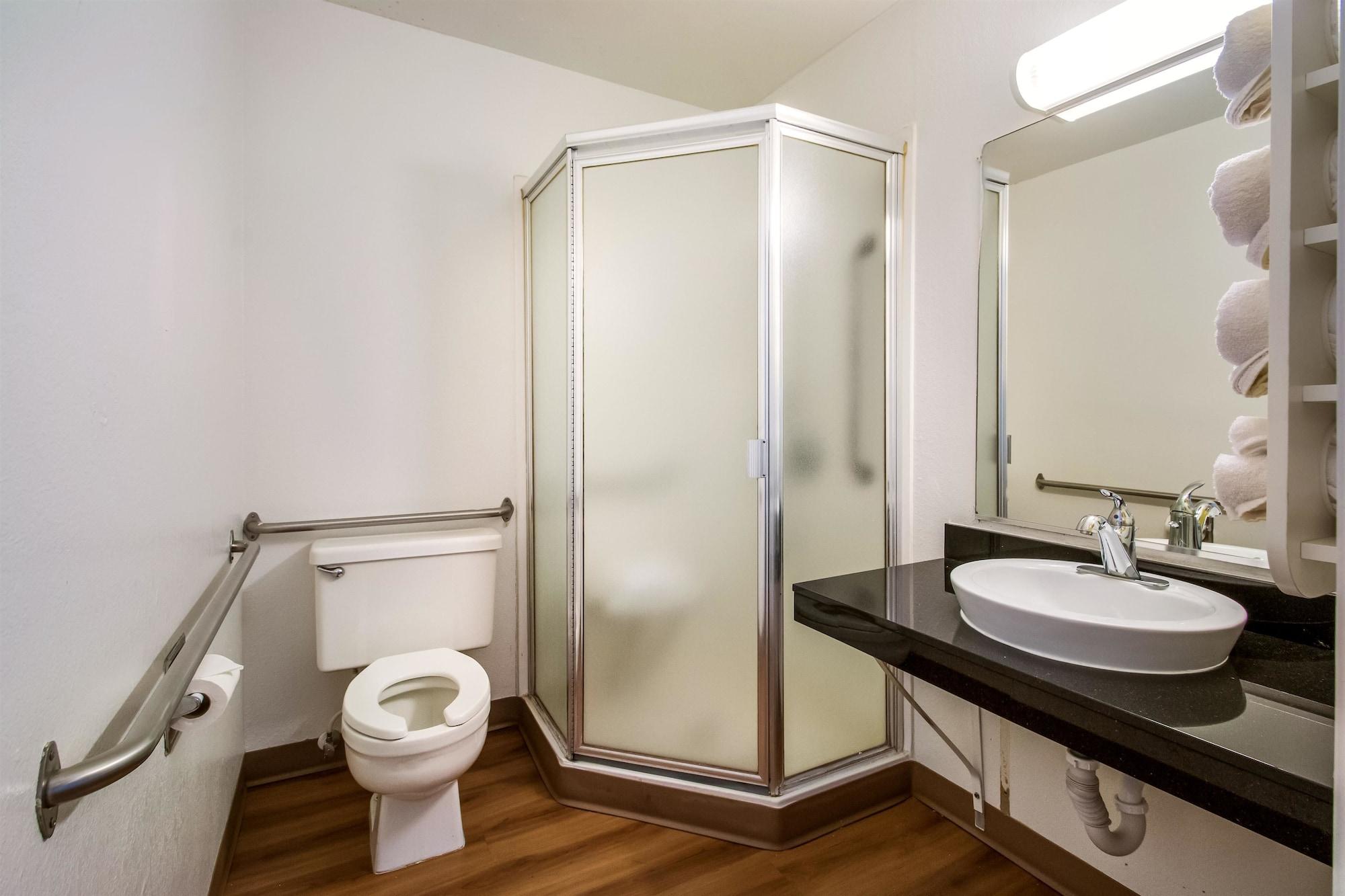 Motel 6 Wendover Εξωτερικό φωτογραφία